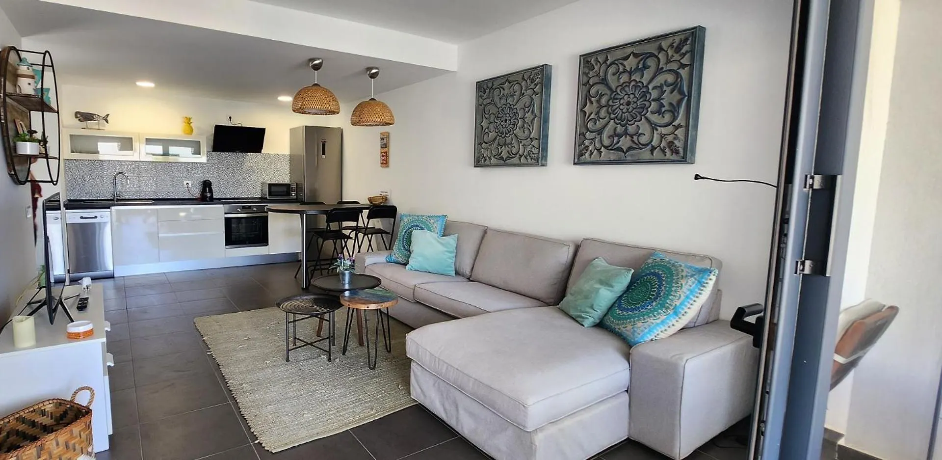 Beach Life Villaverde  西班牙